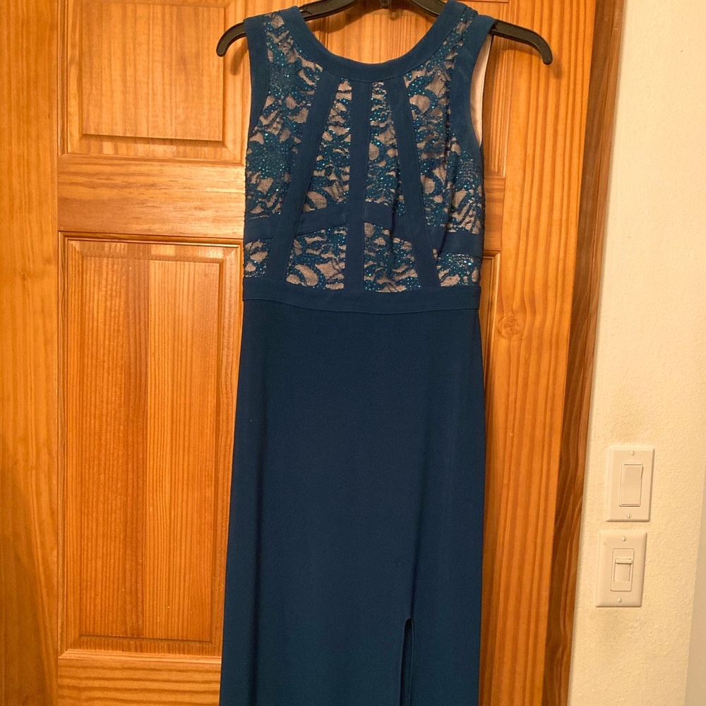 Dark green elegant prom/evening gown with slit